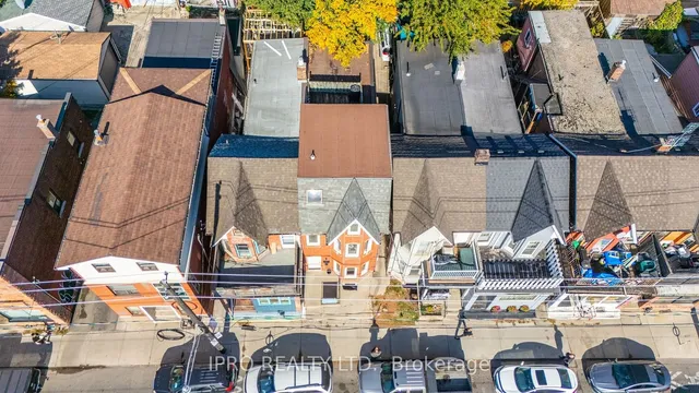 Additional image 31 of 1244 College St