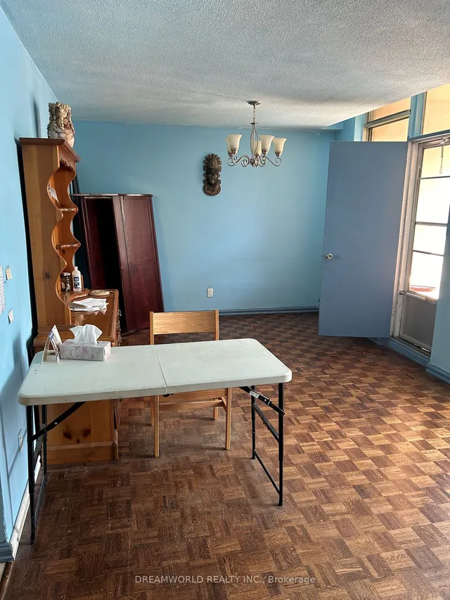 Additional image 10 of 2835 Islington Ave Unit 106