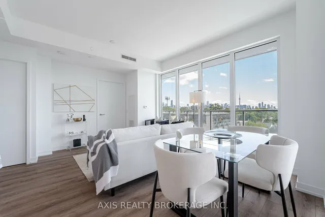 Additional image 25 of 500 Dupont St Unit 517