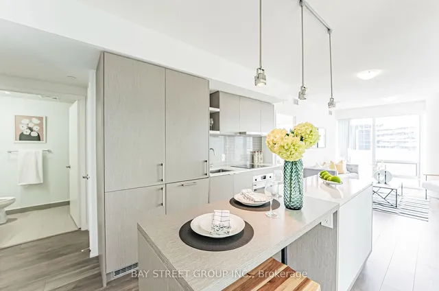 Additional image 10 of 100 Harbour St Unit 4310