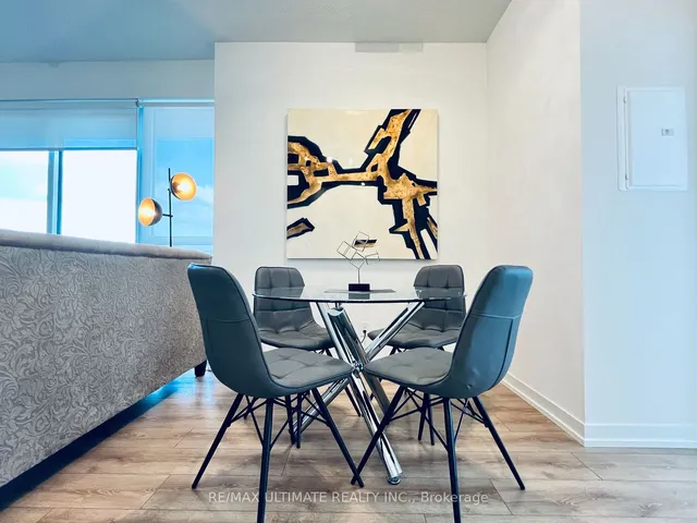 Additional image 12 of 49 East Liberty St Unit 2503