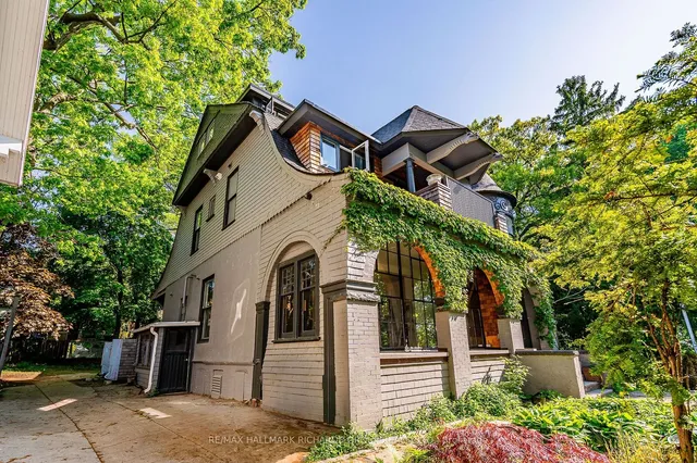 Additional image 2 of 3025 Queen St