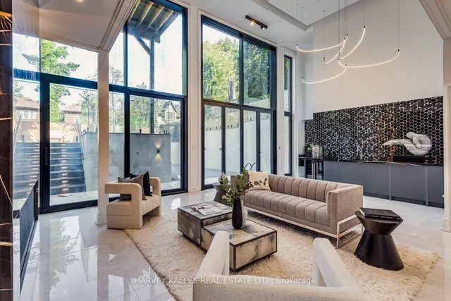 Additional image 33 of 217 Richview Ave