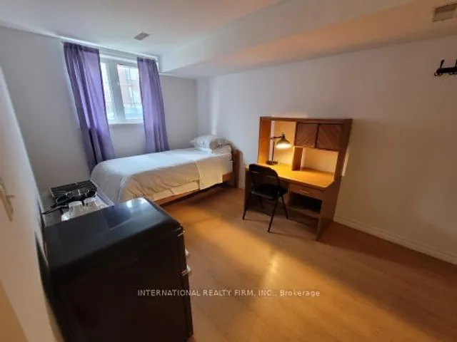 Additional image 24 of 23 Hackett Ave