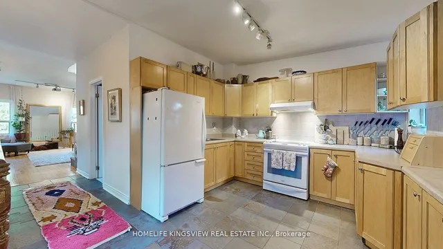 Additional image 8 of 144 Clinton St