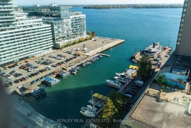 Additional image 31 of 10 Queens Quay Unit 2006