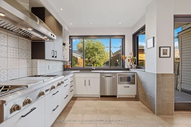 Additional image 26 of 19 Fennings St