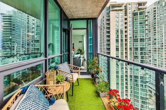 Additional image 24 of 18 Harbour St Unit 1910