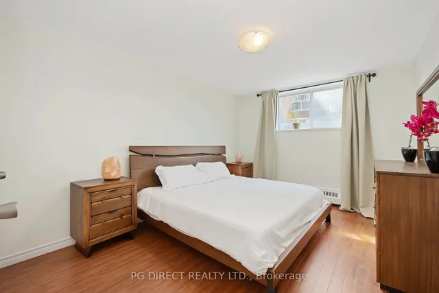 Additional image 8 of 785 Browns Line Unit 12