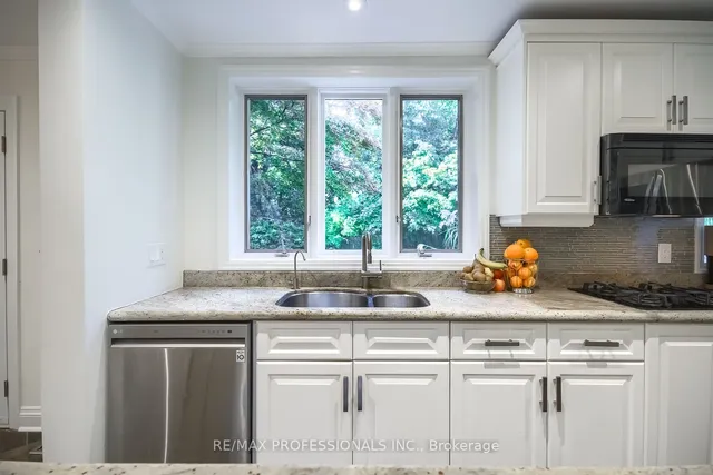 Additional image 12 of 8 Edgevalley Dr