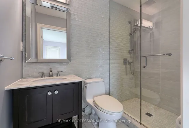 Additional image 25 of 47 Laurel Ave