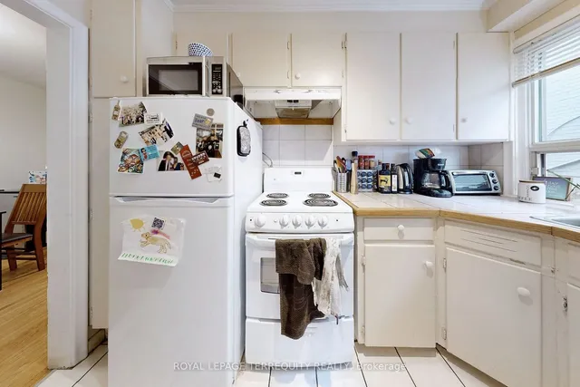 Additional image 22 of 29 Love Cres