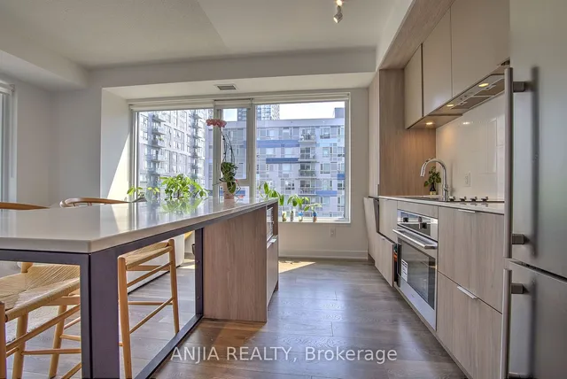 Additional image 6 of 35 Tubman Ave Unit #513