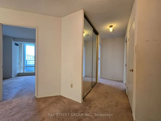 Additional image 13 of 300 Alton Towers Circ Unit 1609