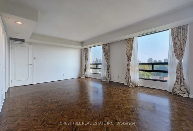 Additional image 18 of 449 Walmer Rd Unit 902