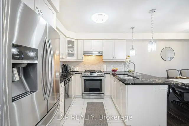 Additional image 15 of 106 Lemieux Crt