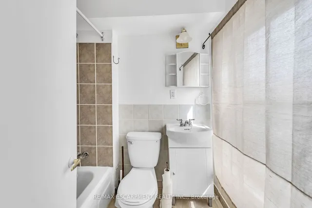 Additional image 23 of 1367 Cannon St