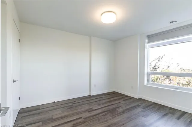 Additional image 29 of 479 Charlton Ave Unit 404