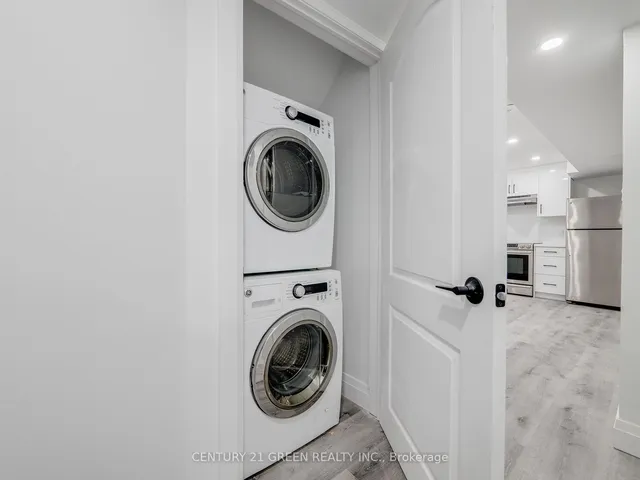 Additional image 29 of 129 Mclaughlin Ave