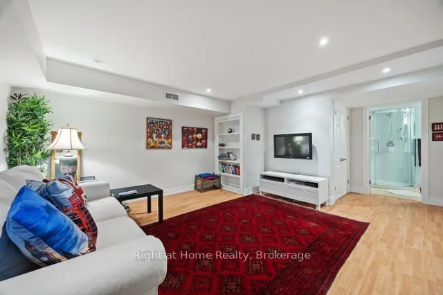 Additional image 14 of 473 Blathwayte Lane