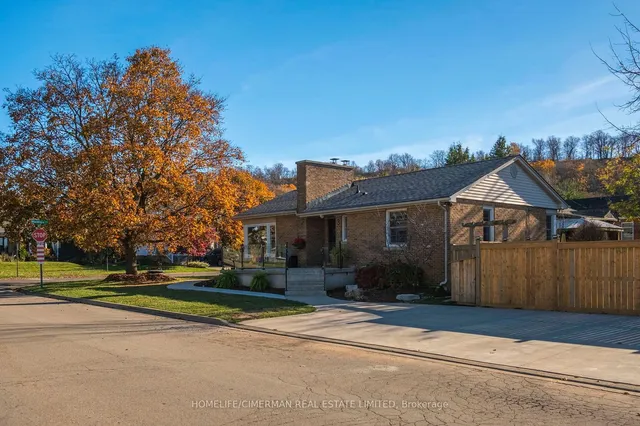 Additional image 4 of 3 Robb Ave