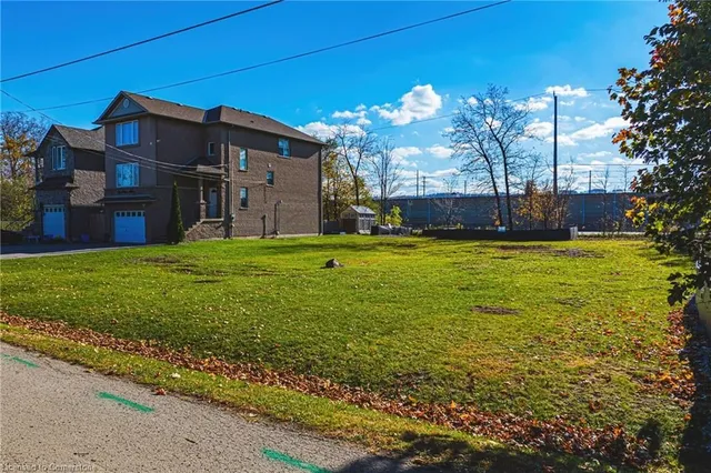 Additional image 8 of 5 Trillium Ave
