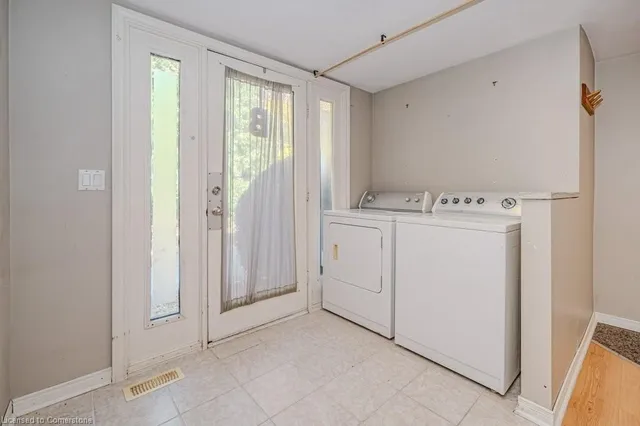 Additional image 20 of 682 Westover Rd