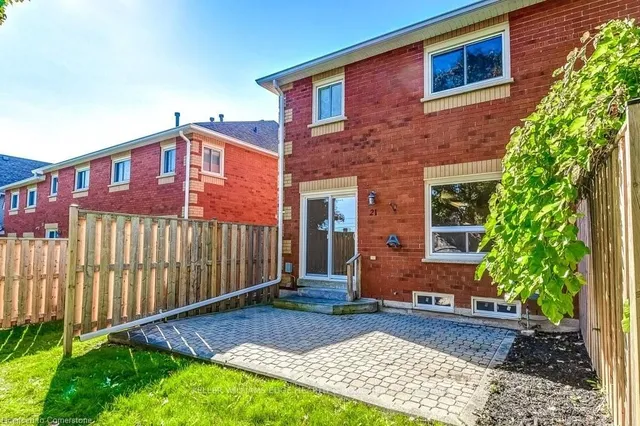 Additional image 35 of 1415 Hazelton Blvd Unit 21