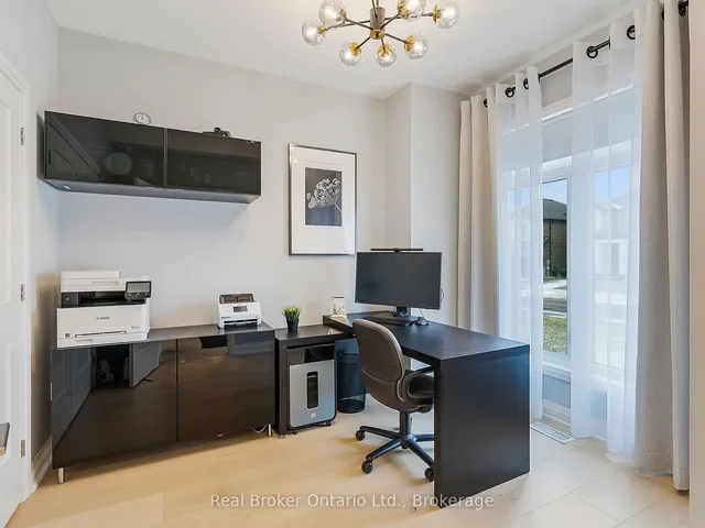 Additional image 9 of 395 Klein Circ