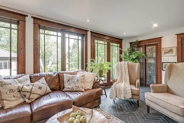 Additional image 14 of 389 Torrance St