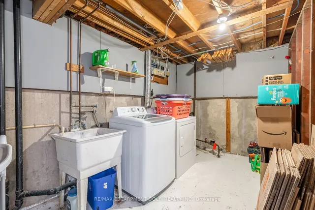 Additional image 36 of 51 LEGGETT Cres