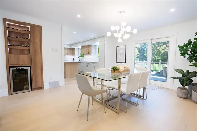 Additional image 14 of 2260 BRITANNIA Rd