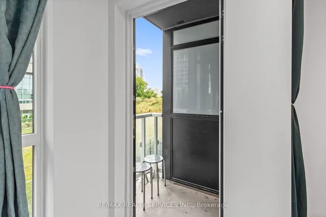 Additional image 19 of 251 Manitoba St Unit 115