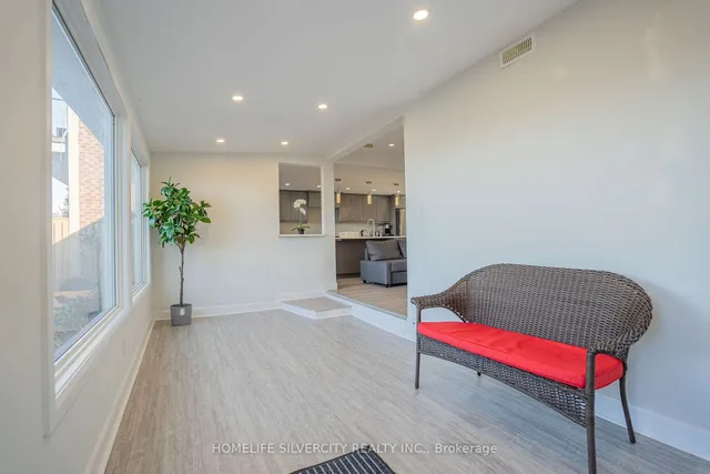 Additional image 17 of 24 Trillium Ave