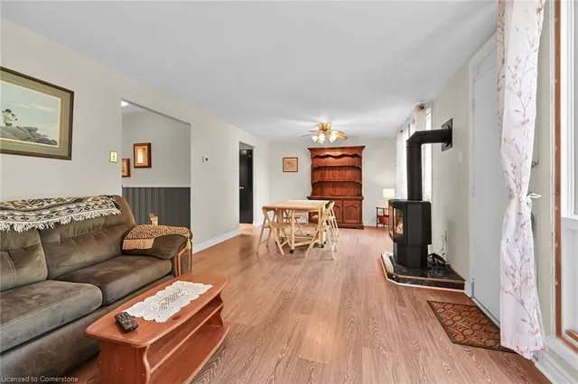 Additional image 4 of 25 Britten Close Unit A11