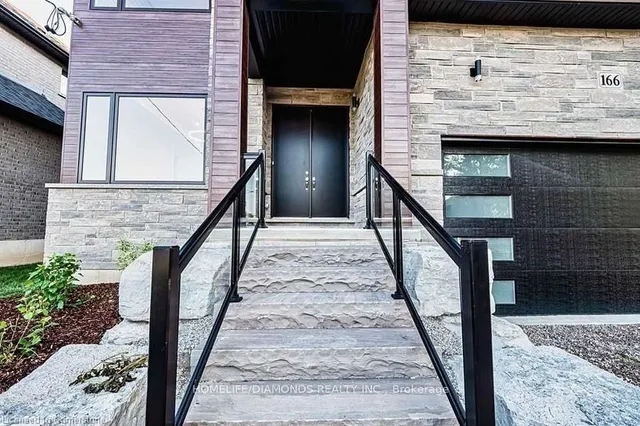 Additional image 4 of 166 Concession St