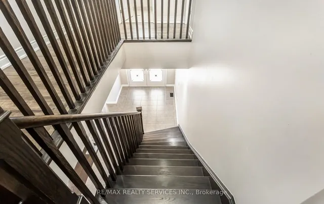 Additional image 18 of 409 Coombs Crt