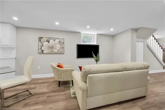 Additional image 34 of 4 James Ave