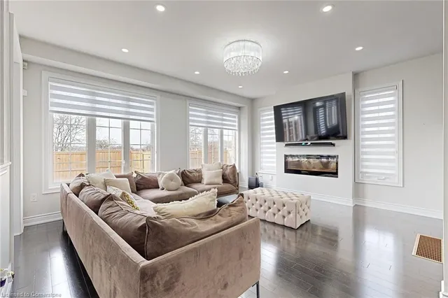 Additional image 9 of 4 Brigham Ave