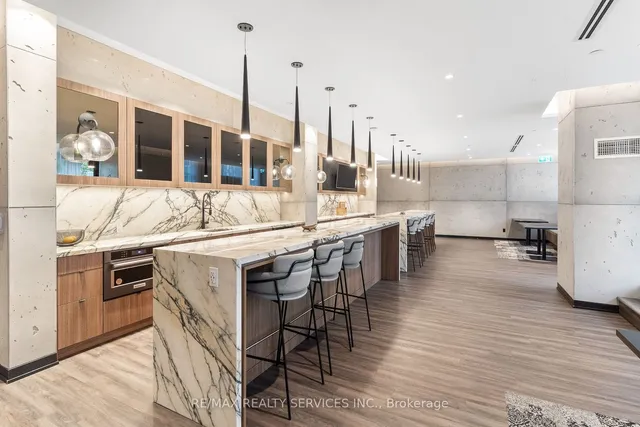 Additional image 35 of 251 Manitoba St Unit 115