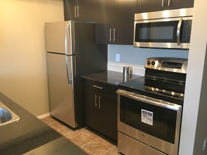 Additional image 3 of 25 Element Dr N