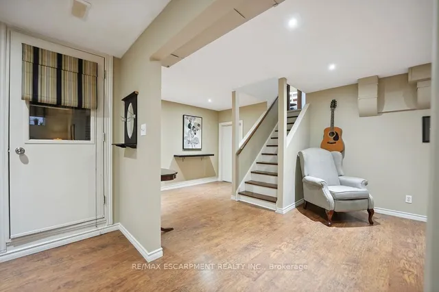 Additional image 30 of 15 PRESIDIO Dr