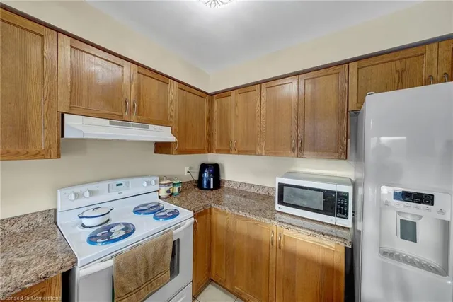 Additional image 11 of 38 Cedarville Dr