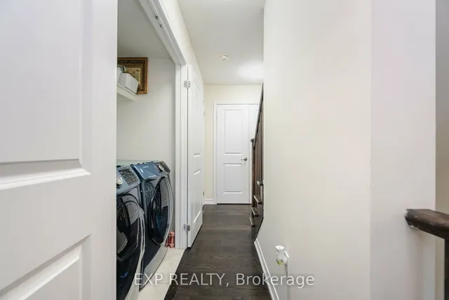 Additional image 19 of 106 Lemieux Crt