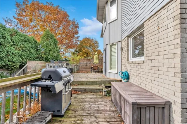 Additional image 39 of 196 Amberly Blvd