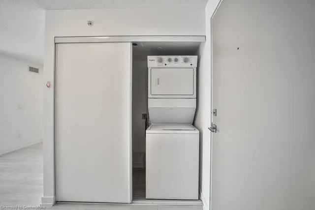 Additional image 19 of 1117 Cooke Blvd Unit A402