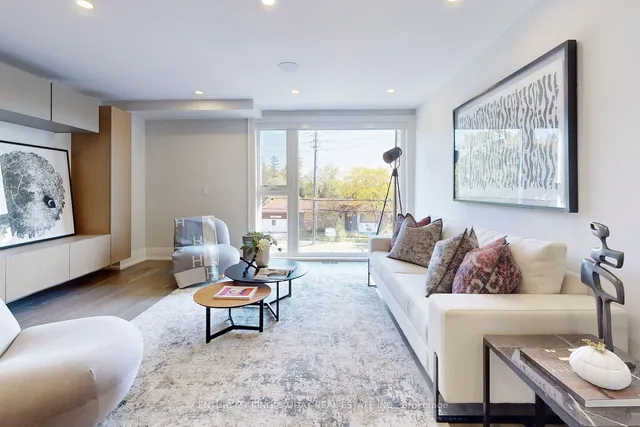 Additional image 12 of 3052 Bayview Ave