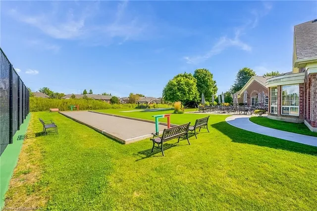 Additional image 34 of 52 Postoaks Dr