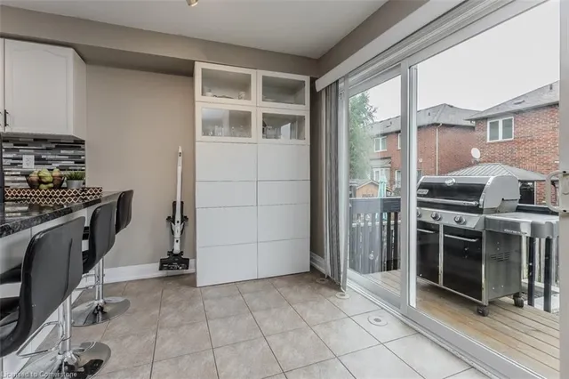 Additional image 28 of 264 Wise Cross