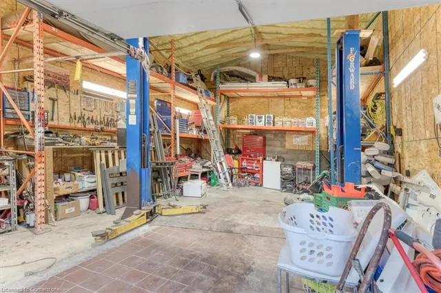 Additional image 23 of 118 Second St